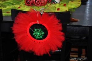 Christmas tulle wreath red