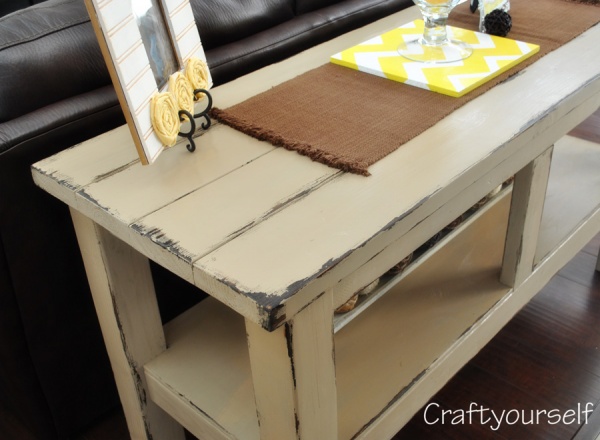 pottery barn table side view