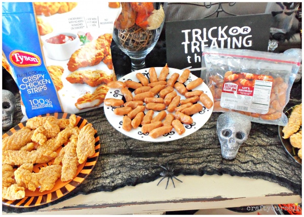 diy-halloween-plates-with-tyson-chicken-strips
