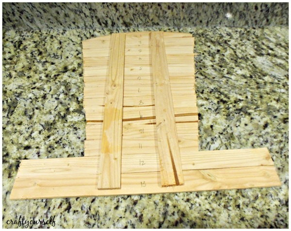 leperchaun hat assembly