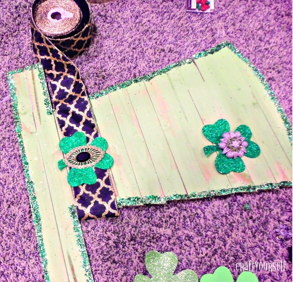 leperchaun hat embellis