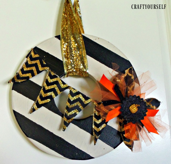 striped wooden wreath